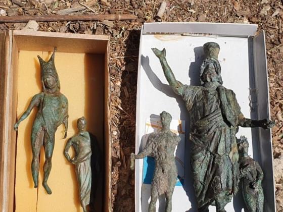 В округе а-Шарон арестован «черный археолог» и изъяты тысячи предметов древности