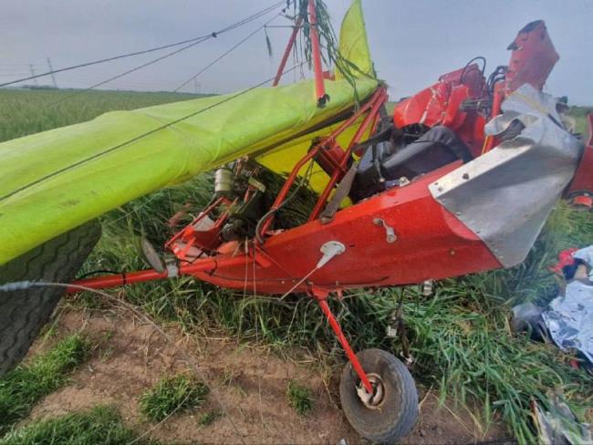 В долине Хефер потерпел крушение легкомоторный самолет; пилот погиб