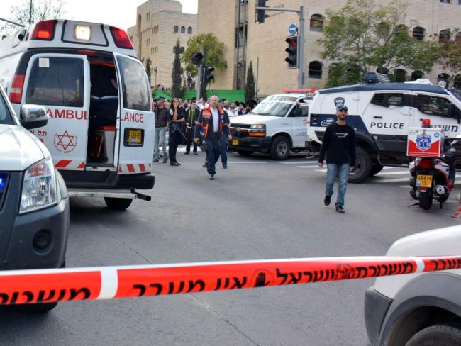 В результате теракта в Иерусалиме убиты женщина и боец ЯСАМ