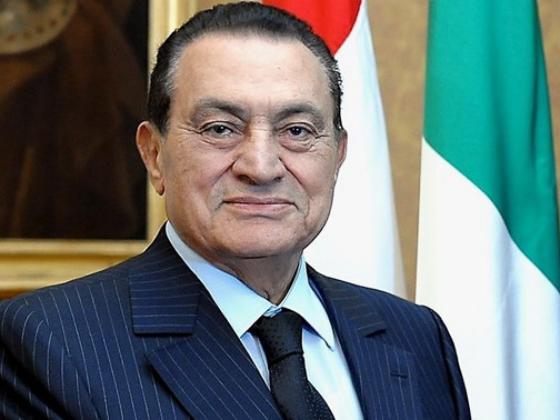 Мубарак призвал Мурси последовать его примеру