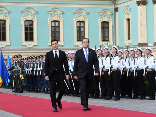 Зеленский и Герцог сделали противоречащие друг другу заявления по конфликту между Украиной и Россией