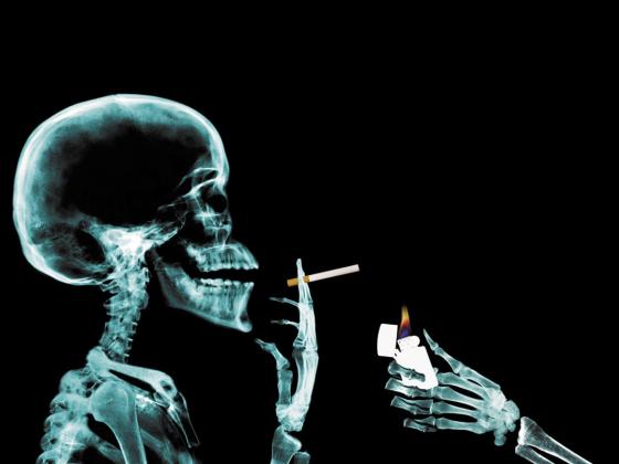 Курильщики – несчастливые и депрессивные