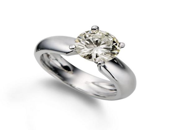 Diamond Mines – ювелирный спонсор “Свадьбы-Круиза 2013”.