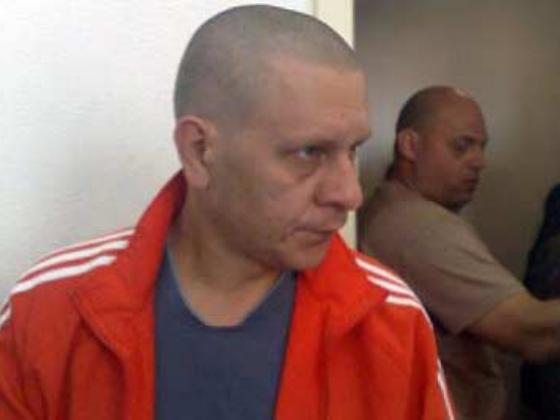 Жена убийцы семьи Ушеренко судится с управлением тюрем за право уединяться с супругом