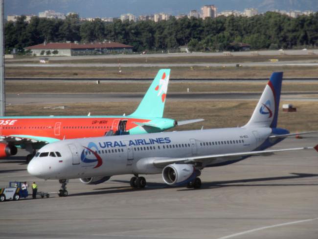 Российская авиакомпания на 60% снизила цены на полеты  в Израиль