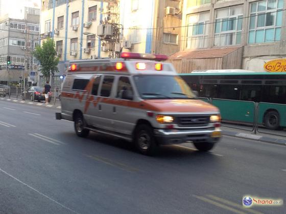 В Тель-Авиве двое детей отравились леденцом с кокаином, найденным на улице 