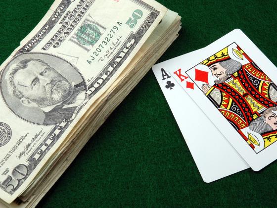 Израильтянин выиграл в покер 3,7 миллиона долларов