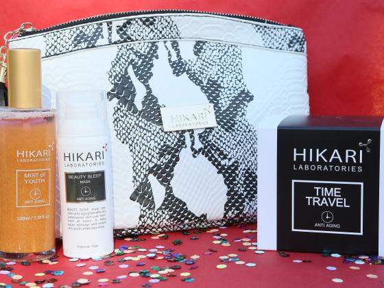 Новогодний подарочный набор от Hikari: пептидный крем, маска и дымка в фирменной сумочке - за 499 шек (вместо 890)