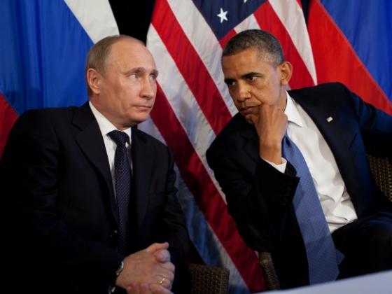 Обама и Олланд сошлись во мнении о необходимости сохранения санкций против России