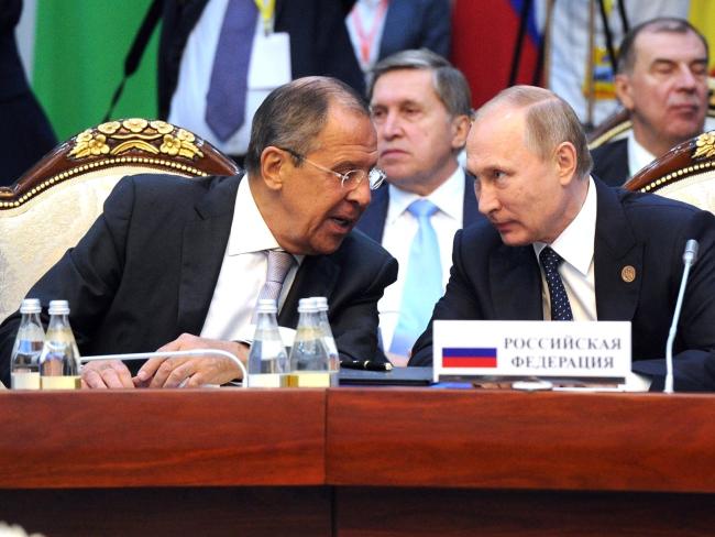 Путин и Лавров попали под санкции Евросоюза и Британии