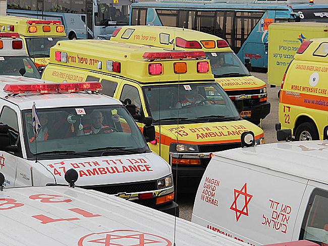 Общественные больницы перестают принимать машины скорой помощи