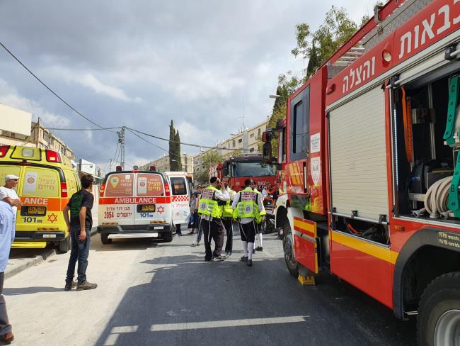 Пожар в Бейт-Шемеше, четверо детей эвакуированы с отравлением дымом