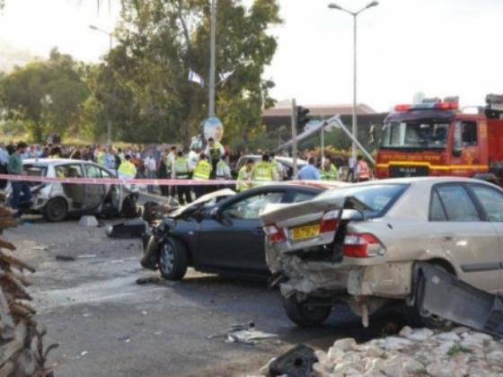Грузовик протаранил легковые автомобили в Нешере: есть жертвы