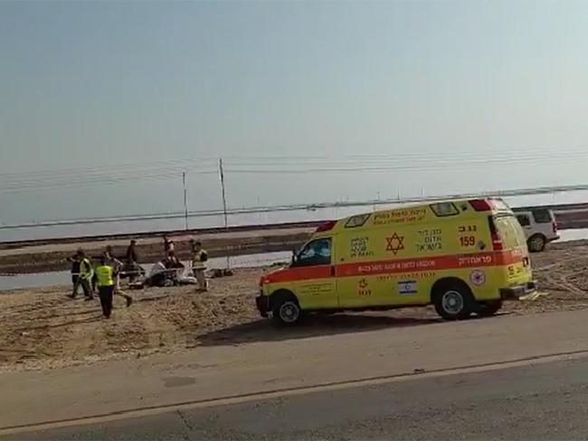 Машина съехала в Мертвое море, погиб мужчина