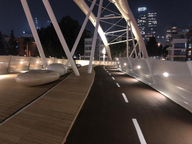 В Тель-Авиве открыли мост Йегудит