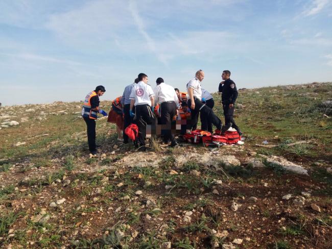 На севере Израиля 11-летний мальчик спас отца, потерявшего сознание в походе