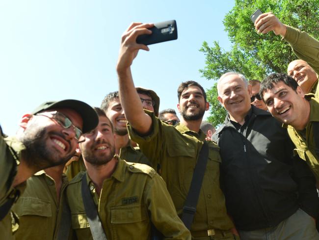 В предвыборных кампаниях запрещено использовать фотографии с солдатами ЦАХАЛа