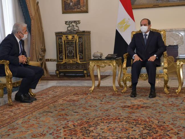 Встреча министра иностранных дел Израиля Яира Лапида с президентом Египта