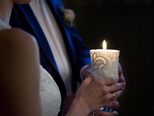Свадьба на Кипре закончилась дракой священника со свидетелем