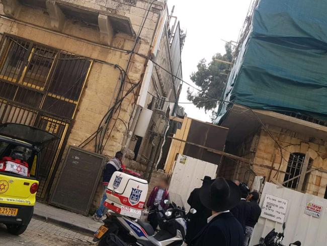 В Иерусалиме куском металла, упавшим со стройки на школьный двор, ранена девочка