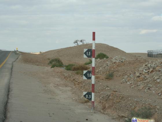 90-я трасса в районе Мертвого моря закрыта для движения транспорта из-за наводнения