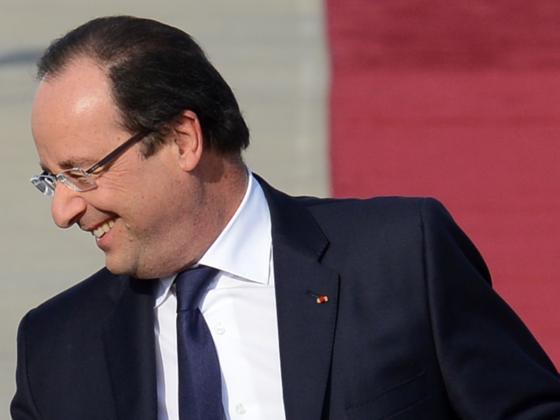 Президент Франции ушел от своей гражданской Первой леди