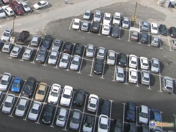В Тель-Авиве сокращают тысячи парковочных мест
