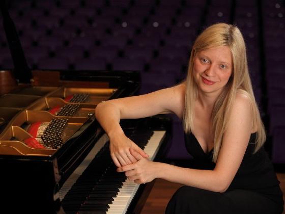 Валентина Лисица - самая популярная классическая пианистка мира на сайте YouTube – с единственным реситалем в Ашдоде