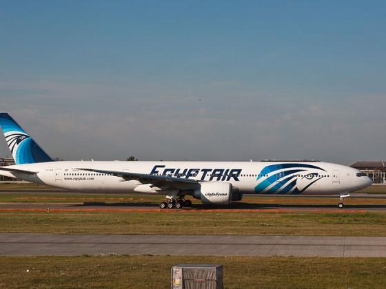Рейс EgyptAir был отложен из-за сообщения о бомбе на борту самолета