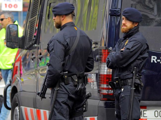 Ячейку террористов в Испании возглавлял каталонский имам