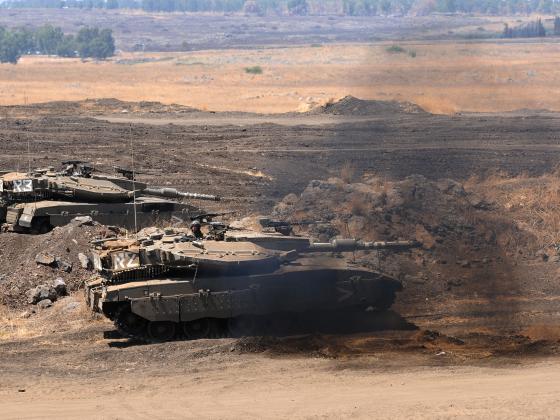 Танк Армии обороны Израиля атаковал позицию ХАМАСа на юге сектора Газы
