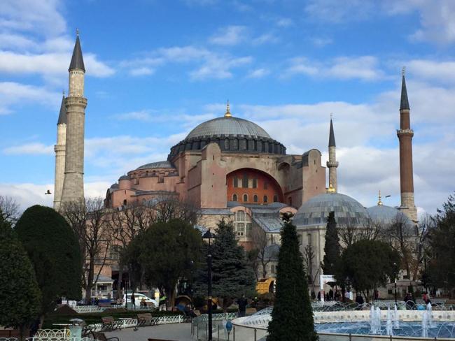 Израильские туристы не были целью смертника в Стамбуле