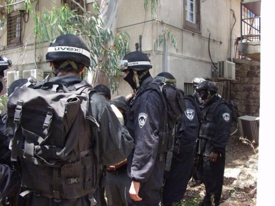 Четверо жителей Сдерота задержаны по подозрению в производстве взрывных устройств