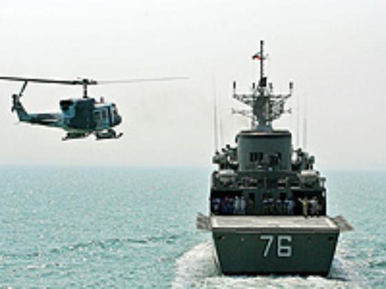 Иранские ВМФ вошли в Суэцкий канал
