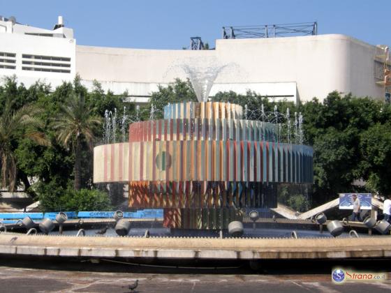 В Тель-Авиве снесли площадь Дизенгоф