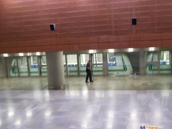 Необычный инцидент в аэропорту: пьяный израильтянин протиснулся в туннель