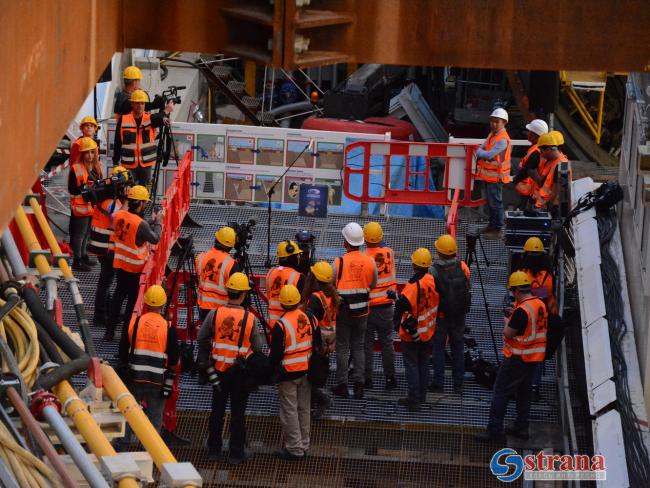 N12: китайские строители метро в Гуш-Дане жалуются на рабские условия труда