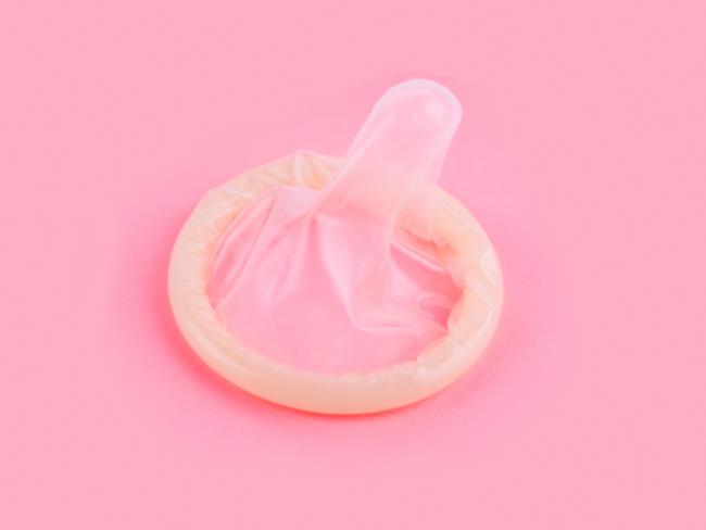 Выплатить всю «ктубу»: раввинат разорил пользовавшегося презервативами мужа