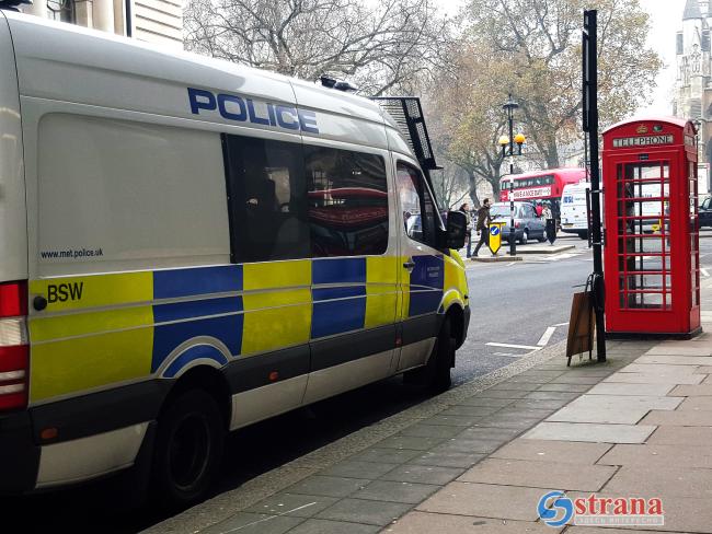 Наезд на людей около мечети в Лондоне: один человек погиб, восемь ранены