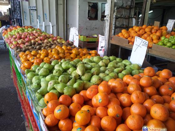 Из-за боевых действий в Газе цены на овощи и фрукты упали на 20%