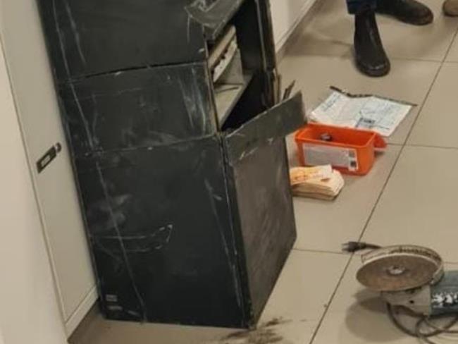 Житель Ноф а-Галиль задержан за кражу денег вместе с банкоматом