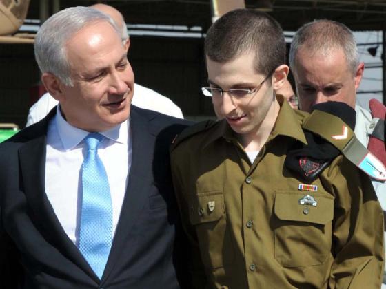 Гилад Шалит присутствовал на церемонии памяти Йони Нетаниягу