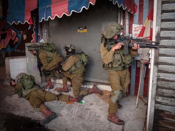 Maan: израильский спецназ высадился в Бейт-Уммар из фургона с мороженым