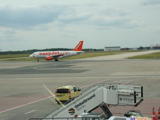 Easy Jet отменяет билеты на десять рейсов из Израиля в Берлин
