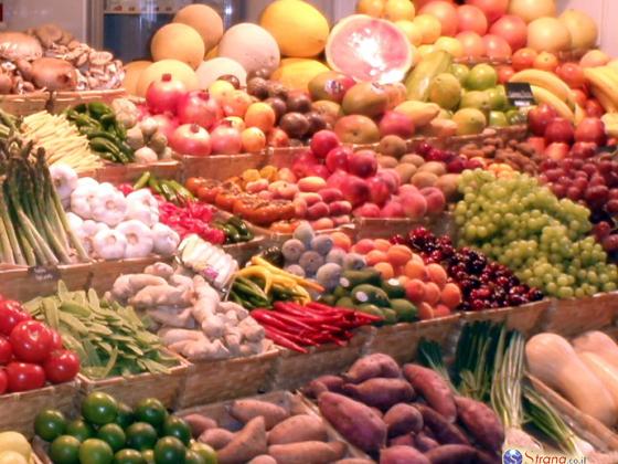 Моше Кахлон подписал указ об импорте 60 тысяч тонн свежих овощей 