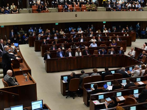 Депутаты от коалиции развалят правительство из-за выселения евреев из Хеврона