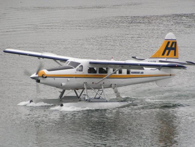 Впервые после Британского мандата: гидросамолет совершил посадку на озере Кинерет
