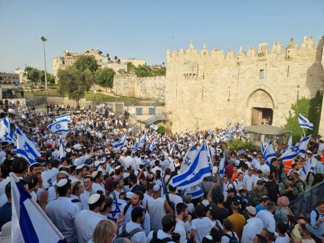 Арабские водители в Беэр-Шеве отказались везти школьников на Марш с флагами в Иерусалим