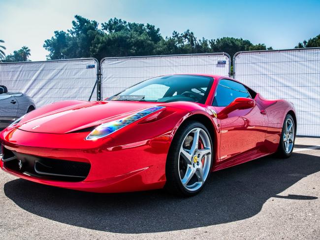 Во Флориде пустят с молотка Ferrari, принадлежавший Дональду Трампу