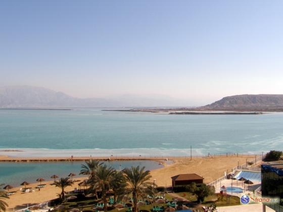 4-летний мальчик едва не утонул в Мертвом море